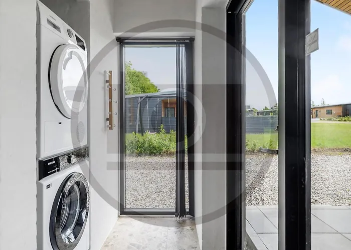 3 Bedroom Beautiful In Nyaraló Lemvig