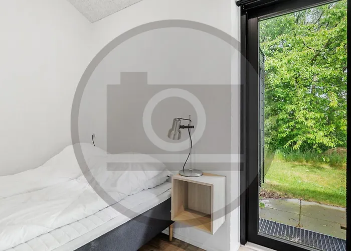 3 Bedroom Beautiful In *